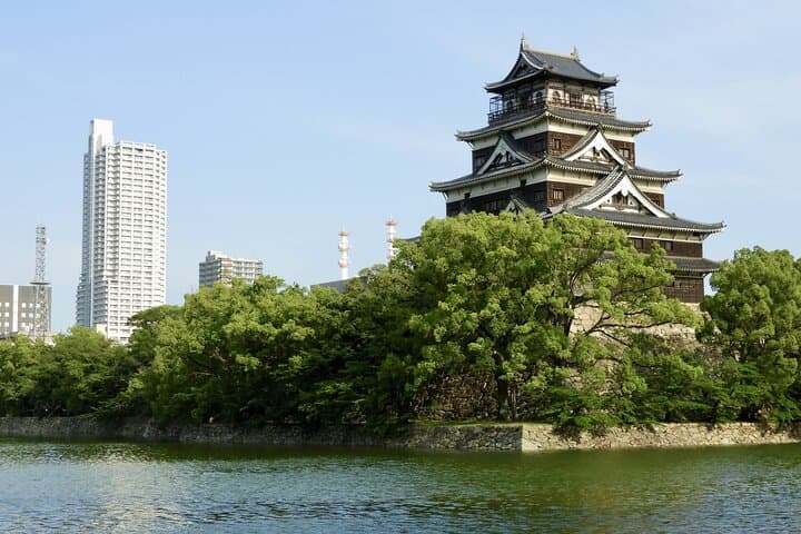 Hiroshima tour : Peace Memorial and Peace Wing Hiroshima stadium — photo 7