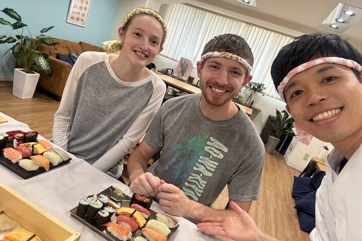 Asakusa Sushi Workshop with a professional Sushi Chef — photo 6