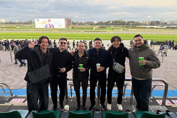 Horse Racing Tour with Local Fans in Nakayama Racecourse — photo 6