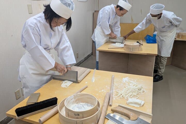Authentic Udon Making Experience at Taishoan Kamaharu — photo 5