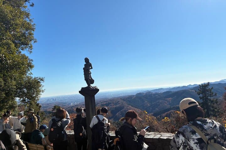 Half Day Hiking at Mt Takao Back to Shinjuku by Noon — photo 12