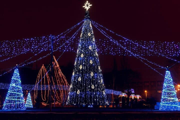 Sapporo Private Walking Christmas Market and Illumination Tour — photo 4