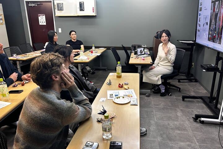 Learn Traditional Origami with a Local in Tokyo — photo 11