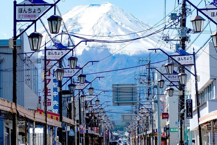 Mt. Fuji Signature 6 Scenic Spots One Day Tour from Tokyo — photo 13