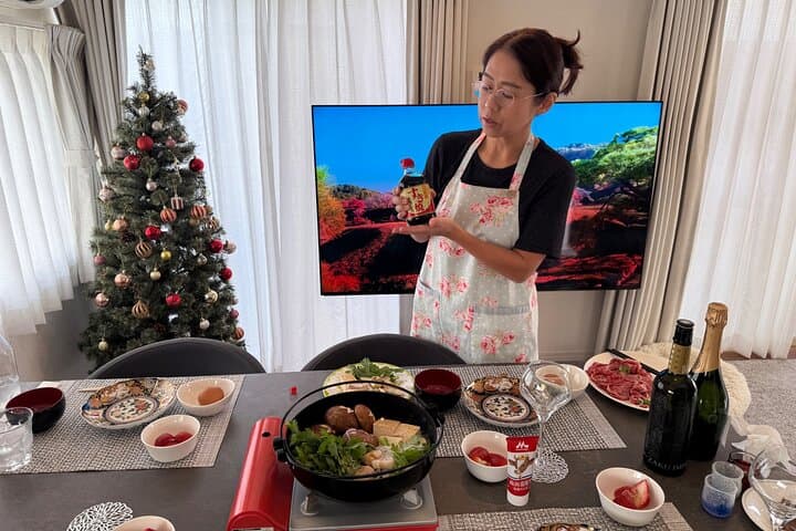 A5 Iga Wagyu Sukiyaki with Pro-Trained Host — photo 8