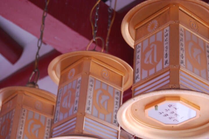 Osaka: Shitennoji Temple Private Tour with Entry Tickets — photo 5