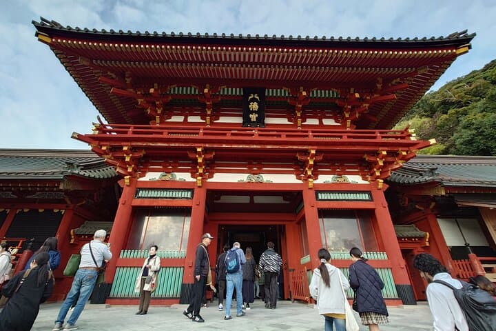 Kamakura Station Private Train Tour Experience — photo 9
