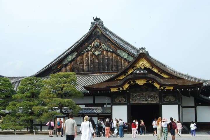 Nijo Castle and Garden 2 Hour Guided Experience in Kyoto — photo 1