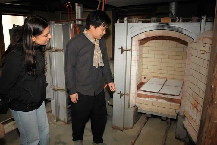 Tokoname Pottery and Teapots Studio Visit and Town Tour — photo 5