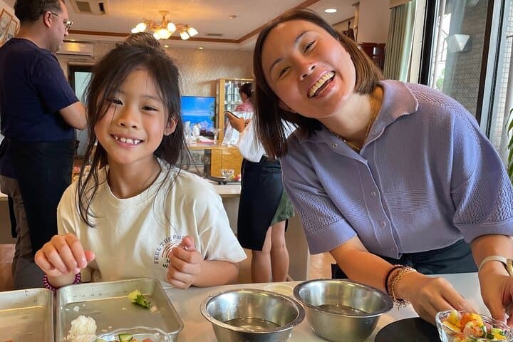 Cultural Cooking Class Featuring Ramen Sushi and Tea Ceremony — photo 3