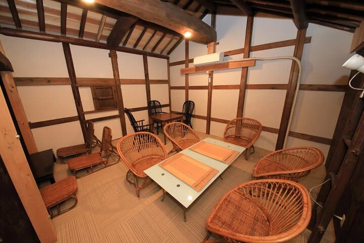 Osaka Wagashi Making and Matcha with Historic Temple Walking Tour — photo 8