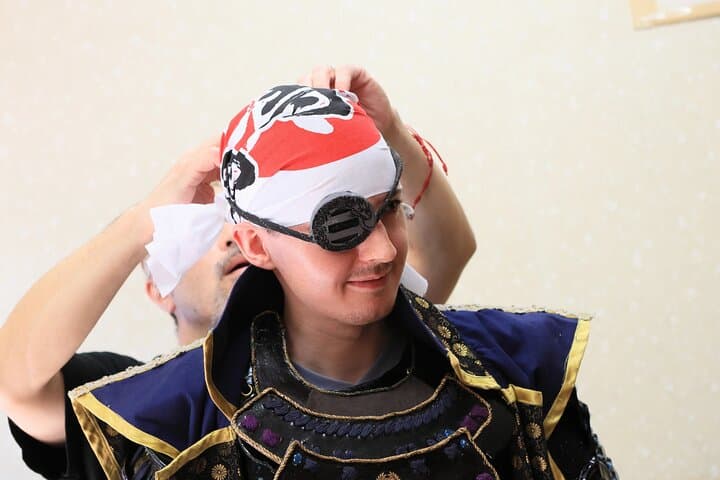 Osaka Samurai Armor and Domyoji Battlefield History Tour — photo 18