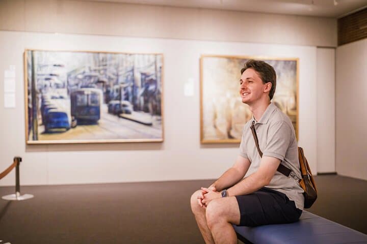 Osaka Kobayashi Museum of Art Tour Guide by Curator with Wagashi — photo 4