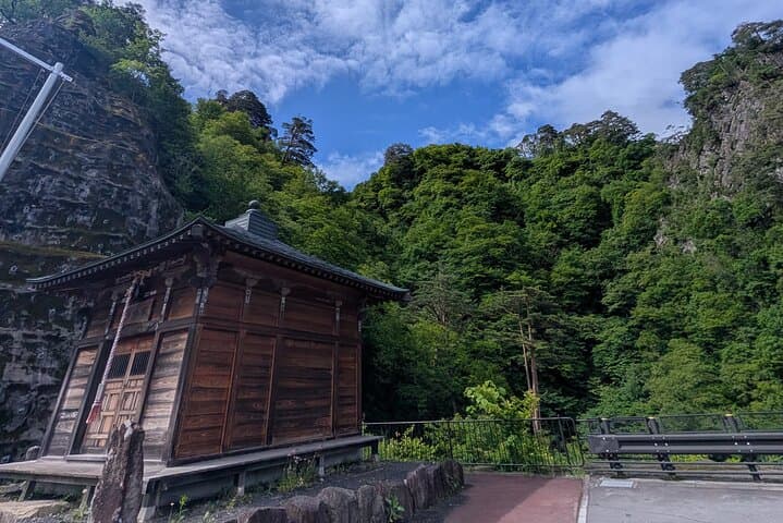 Hands-Free Private Sightseeing Shuttle from Karuizawa to Kusatsu — photo 16