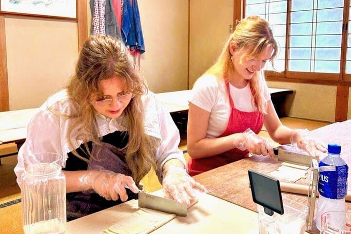 Spectacular Mt. Fuji and Lake Cruise, Noodles Making Experience — photo 9