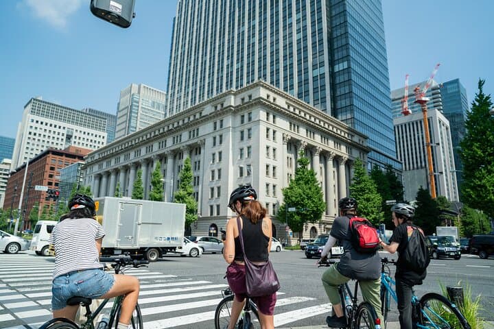 Tokyo Highlights 3 Hours Private Guided Cycling Tour — photo 13
