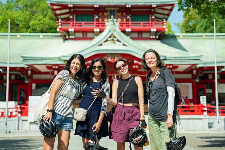 Tokyo Highlights 3 Hours Private Guided Cycling Tour — photo 16