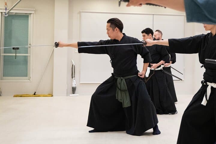 Ancient Katana Training in Kyoto with Local Students — photo 9