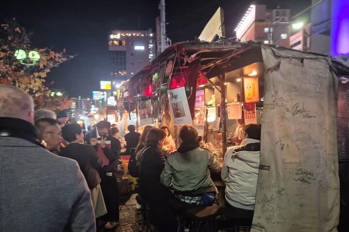 Fukuoka Evening Tours: Yatai, Izakaya, Karaoke and more — photo 8