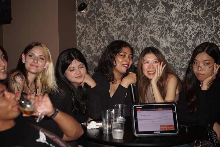 Kanpai Tokyo: Bar Hopping Nightlife Tour with Local Guide — photo 12