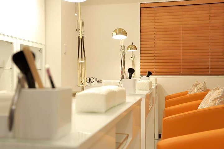 Japanese Gel Nail Art Experience in Ginza Tokyo — photo 3