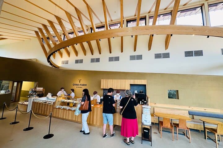 Matsushiro Samurai Town & Fruit Picking Day Tour from Nagano — photo 4