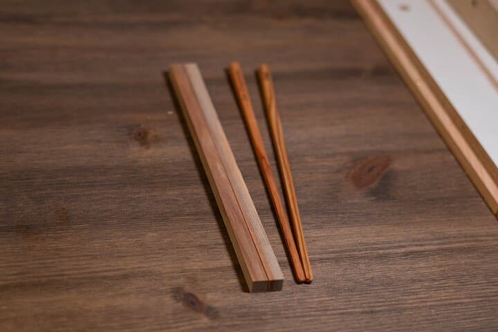 Kyoto : Chopsticks Making Workshop in Gion with Engraving Option — photo 9