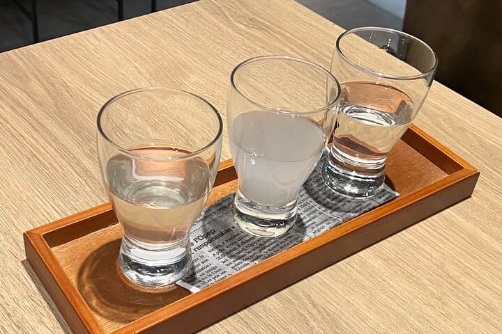 Evening Shrine and Izakaya Japanese Sake Experience Tour — photo 14