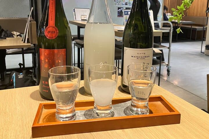 Evening Shrine and Izakaya Japanese Sake Experience Tour — photo 16