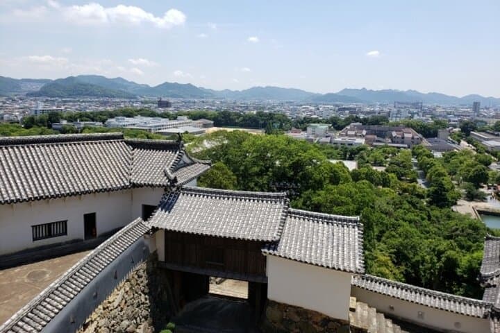 Himeji Castle: 2Hour Premium World Heritage & Samurai Tour — photo 8