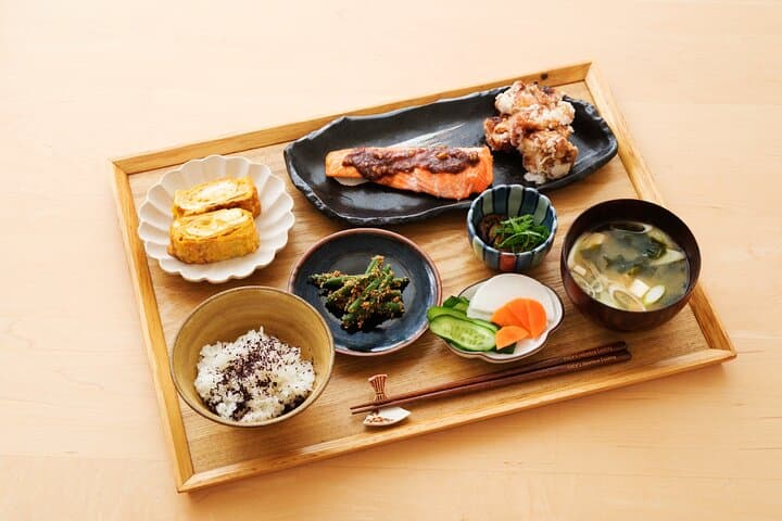 Japanese Home Cooking Class with Local Supermarket Visit — photo 1
