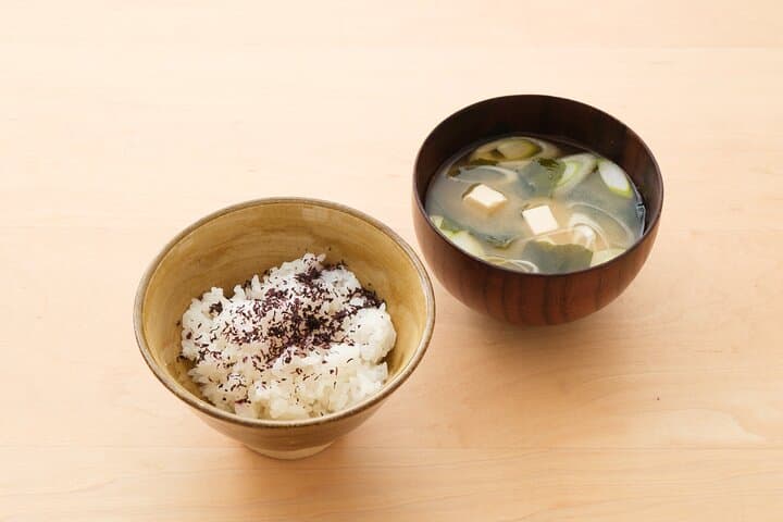 Japanese Home Cooking Class with Local Supermarket Visit — photo 13