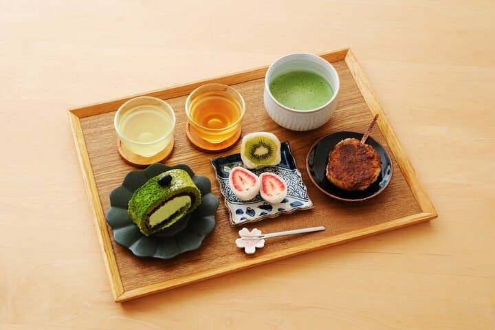 Japanese Sweets and Tea Experience with Local Supermarket Visit — photo 1