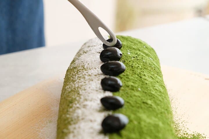 Japanese Sweets and Tea Experience with Local Supermarket Visit — photo 2