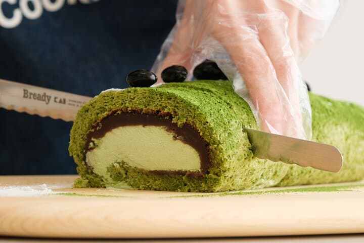 Japanese Sweets and Tea Experience with Local Supermarket Visit — photo 7