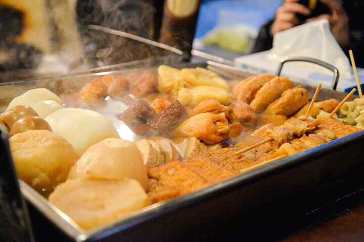 Fukuoka Yatai Cultural Tour with Local Guide & Light Tasting — photo 10