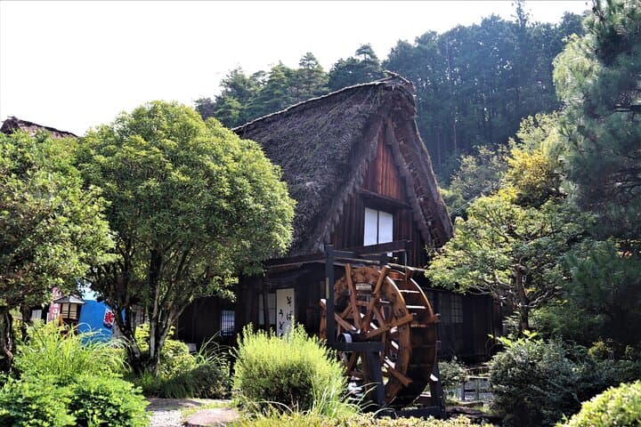 Hida: Discover Gero Onsen’s Historic Gassho Village — photo 2