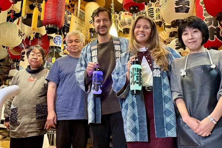 Tokyo Making a Lantern Workshop in Asakusa with a Craftsman — photo 10