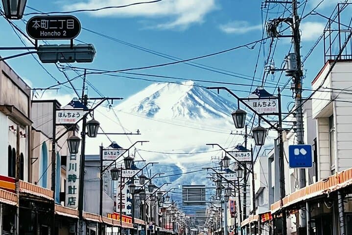 Mount Fuji, Oshino Hakkaiand,Hakone Ropeway Bus Tour Experience — photo 1