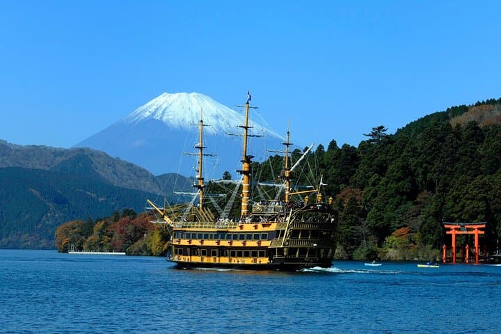 Mount Fuji, Hakone, Owakudani, Chureito Pagoda and Oshino Hakkai