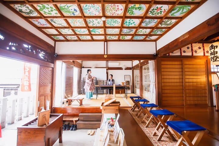 Osaka Painted Ceiling Guide by Shinto Priest and Omamori Making — photo 20