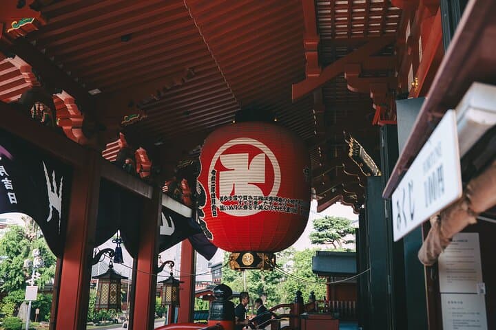 Asakusa and Senso ji Temple Walking Tour in Tokyo — photo 12
