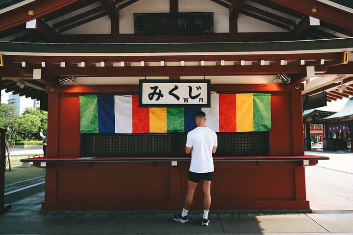 Asakusa and Senso ji Temple Walking Tour in Tokyo — photo 3