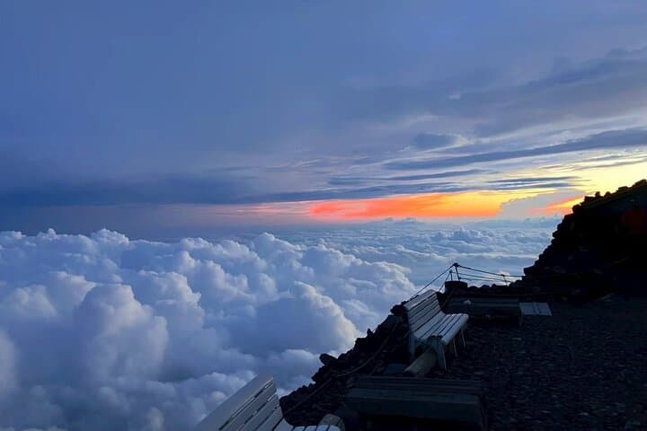 Private 2 Day Mt Fuji Sunrise Climb from Tokyo by Private Vehicle — photo 19