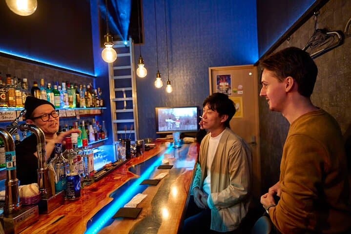 Osaka Local Bar Hopping Tour Explore Hidden Popular Spots Deeply — photo 3