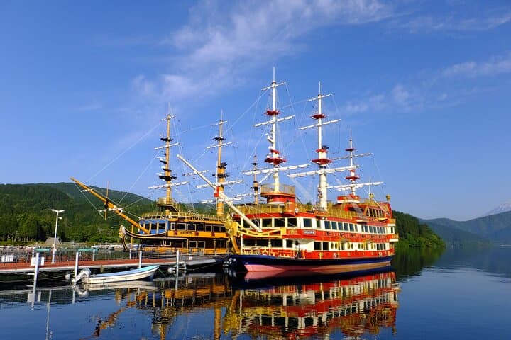 Tokyo: Mount Fuji, Hakone Lake Ashi Cruise and Owakudani Day Tour — photo 3