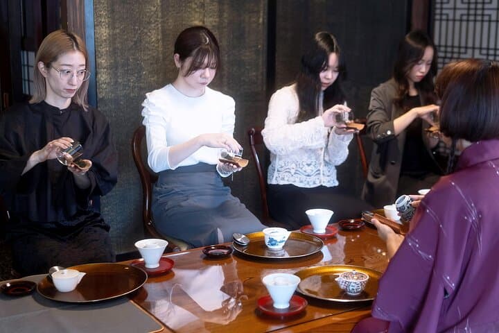 Sencha Tea Ceremony Experience with Seasoned Tea Master in Kyoto — photo 10