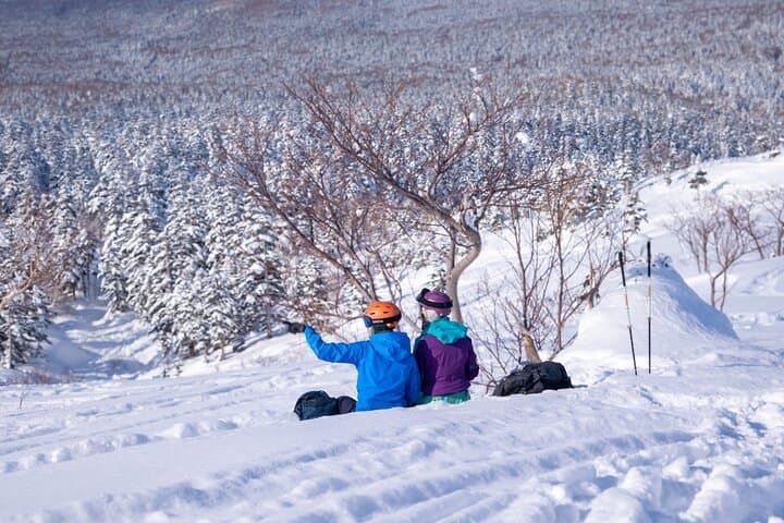Snowshoe Adventures and Onsen Bliss Winter Escape in Furano — photo 16