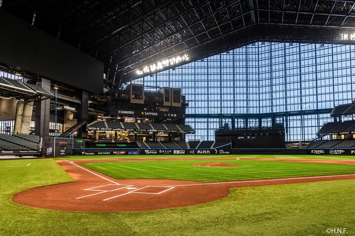 Taxi Tour(4+):Winter ZIP TRIP & Hokkaido Ballpark F Village — photo 3
