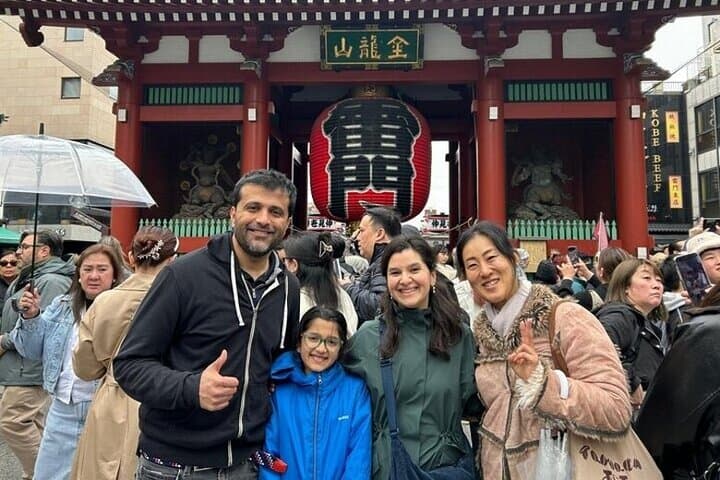 Old Tokyo Vibes: Asakusa Temples & Street Food Adventure — photo 3